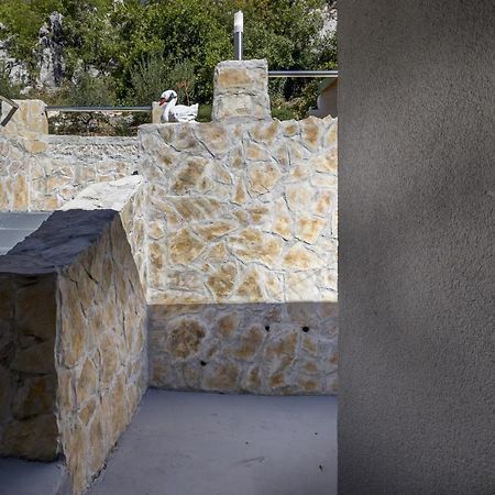 Holiday Home Dijamant Kucice Luaran gambar